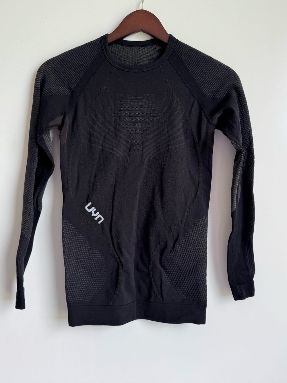 UYN Ambityon Lady Underwear Shirt Long Sleeve Womens Base Layer Top Small Black
